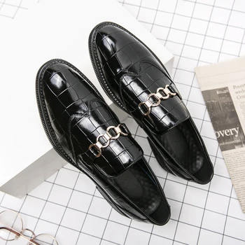 Stil Britanic De Moda Mocasini Bărbați Slip-On Benzi Metalice Design Casual Pantofi De Brand De Lux Pantofi De Piele Neagră Formale Pantofi De Nunta